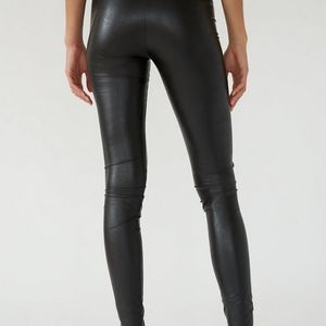 NWOT Wilfred Free Daria Pant, Black, Size Small